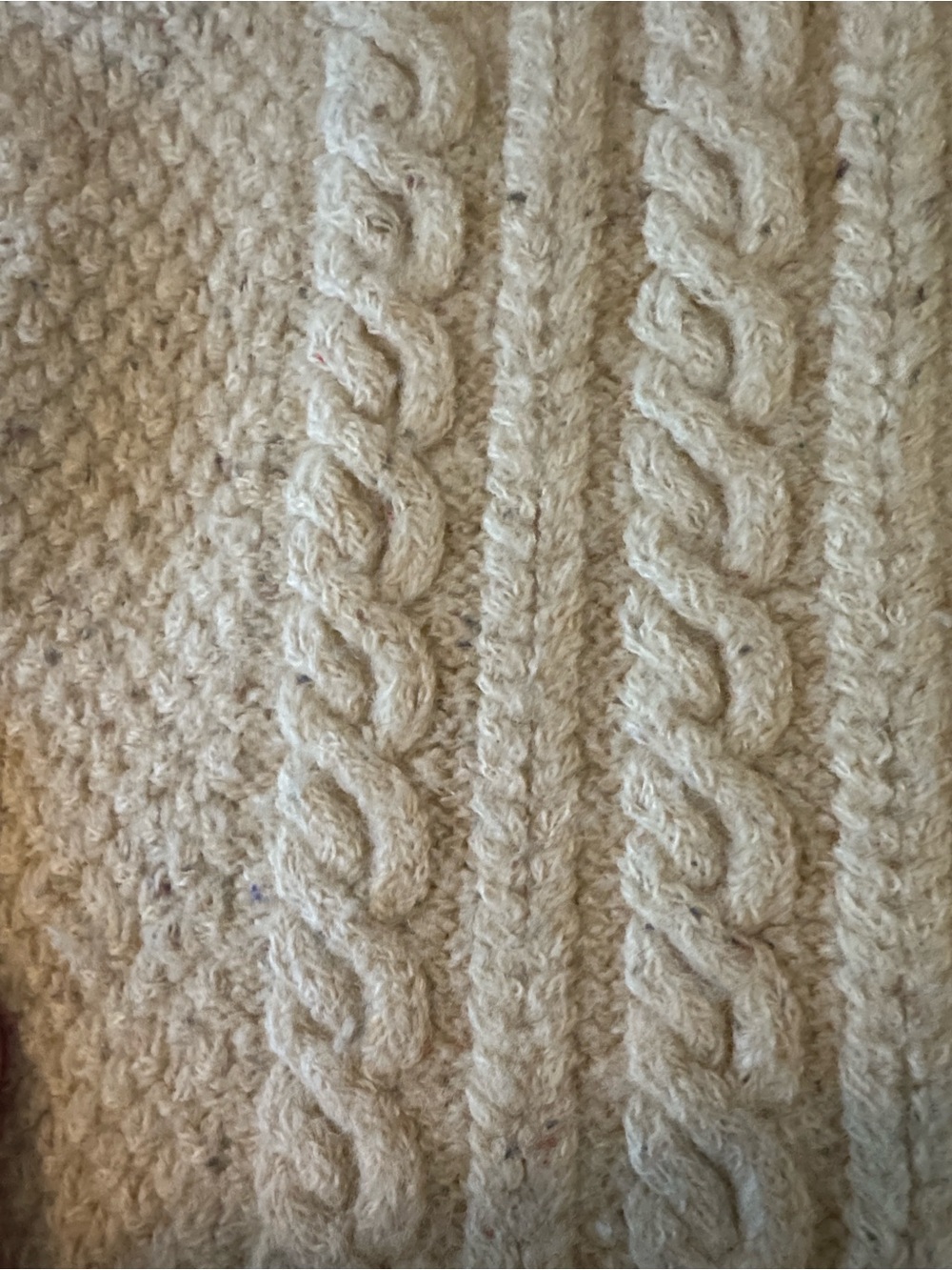 Doen Cream Cable Knit Turtleneck Sweater - Picture 4 of 6